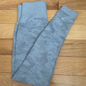 GymShark grey/purple camo leggings!